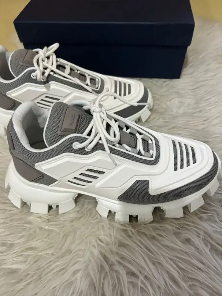 Luxury PRADA cloudbust thunder sangat stylish dan ganteng maksimal!