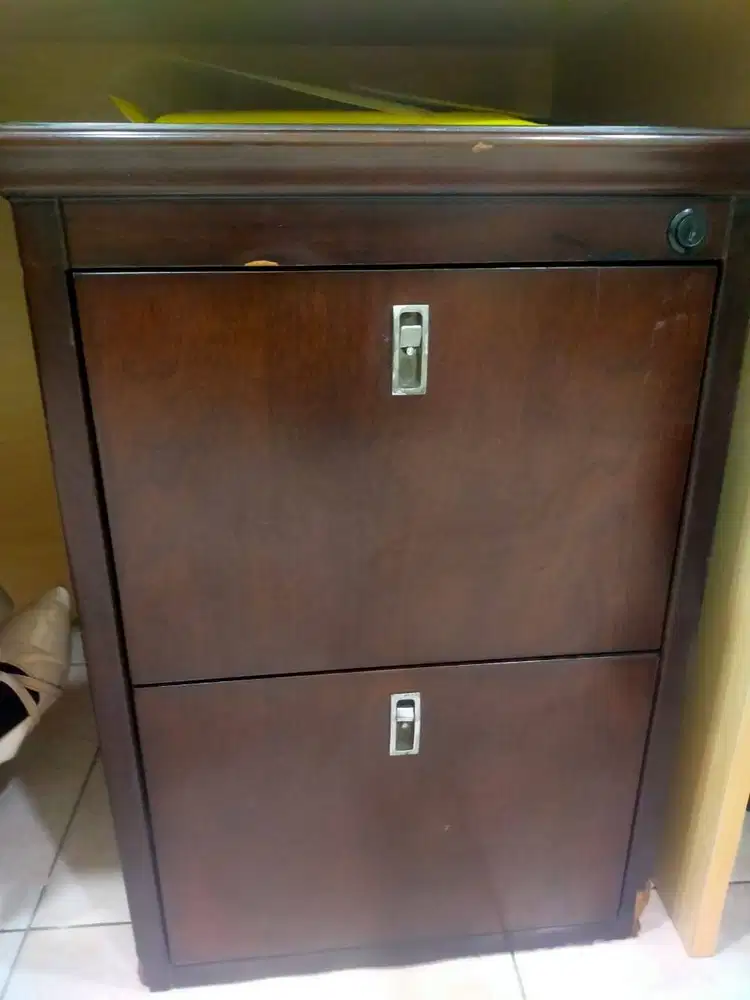 Laci second bekas pemakaian kantor