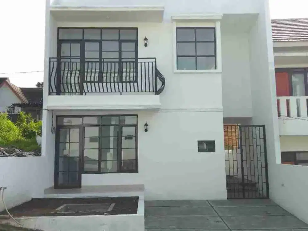 Rumah Villa dekat Kota di Jatihandap Bandung Timur