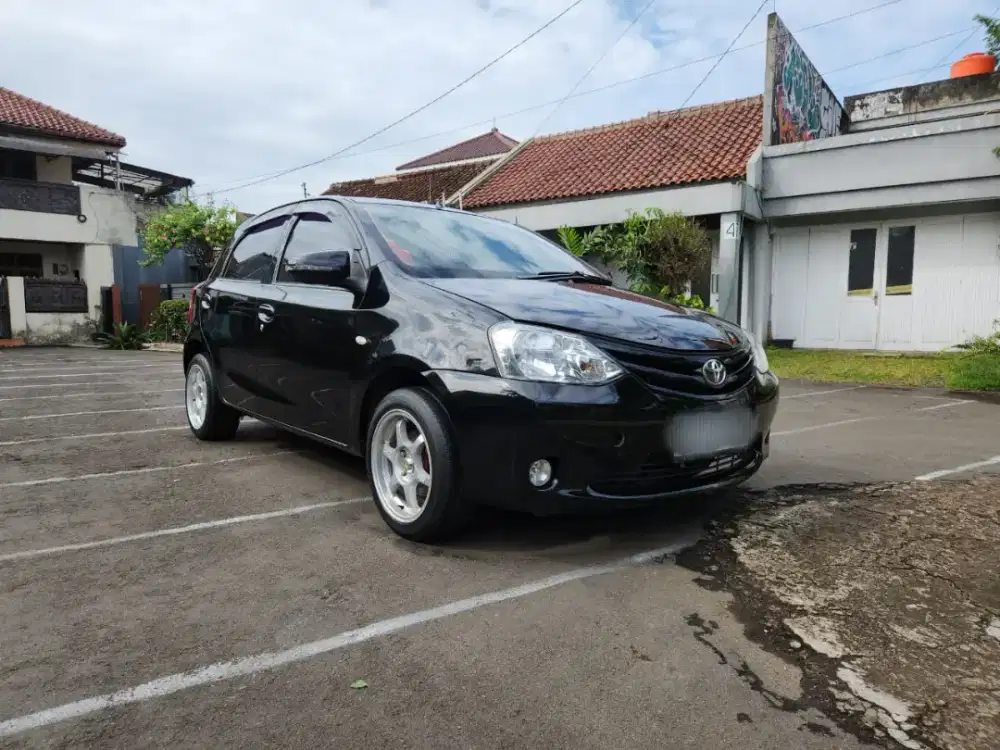 Toyota Etios E Manual Tahun 2013