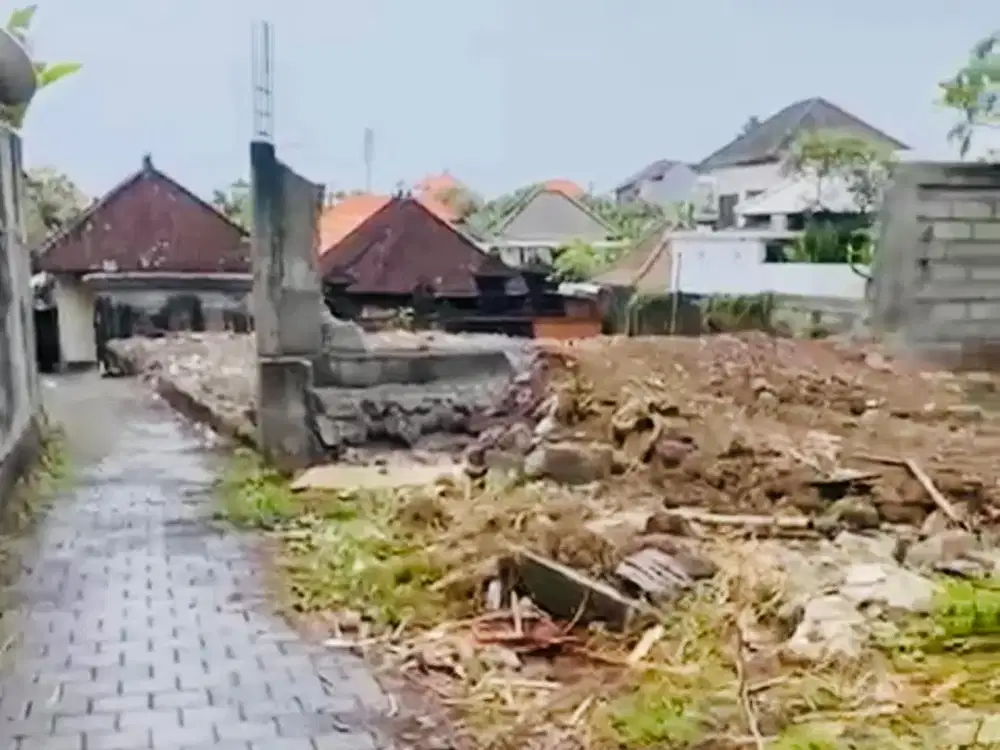 Tanah Kuwum Kerobokan Badung