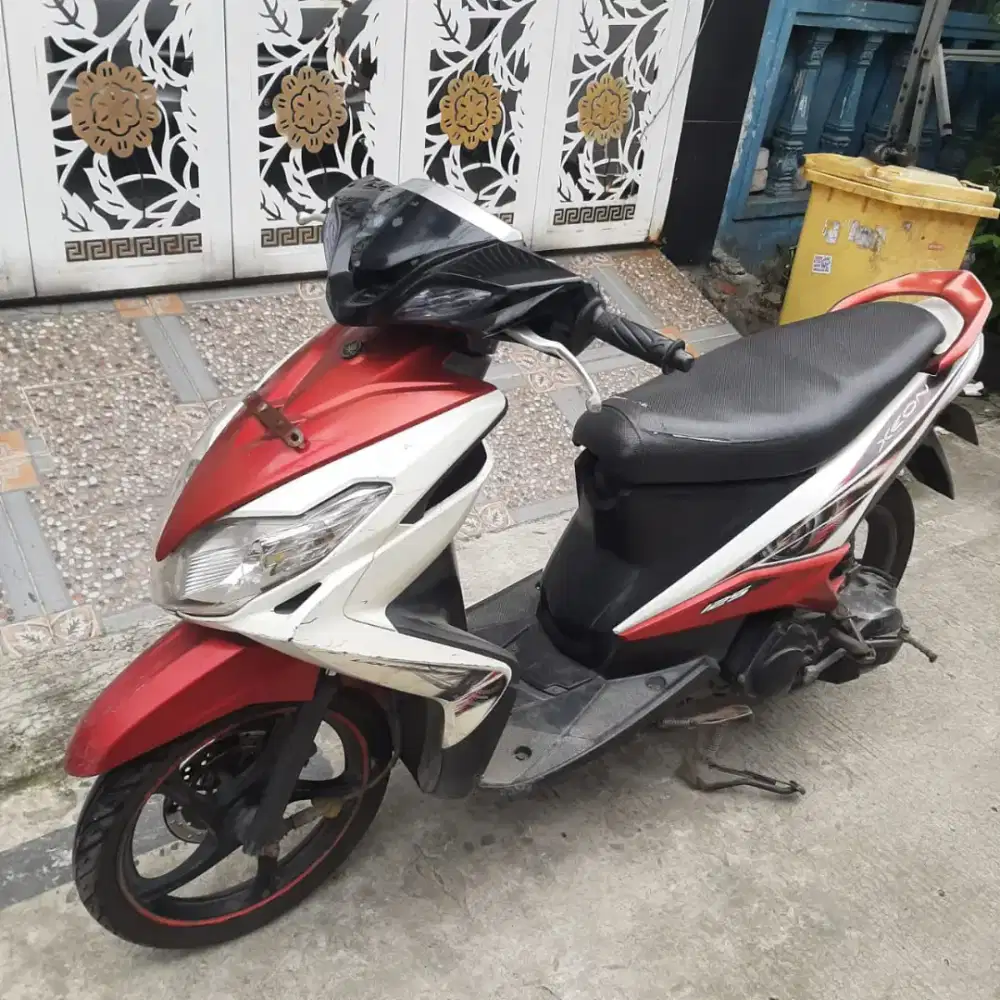 Yamaha Xeon 2011 ss lengkap mesin bagus plat Bekasi kabupaten