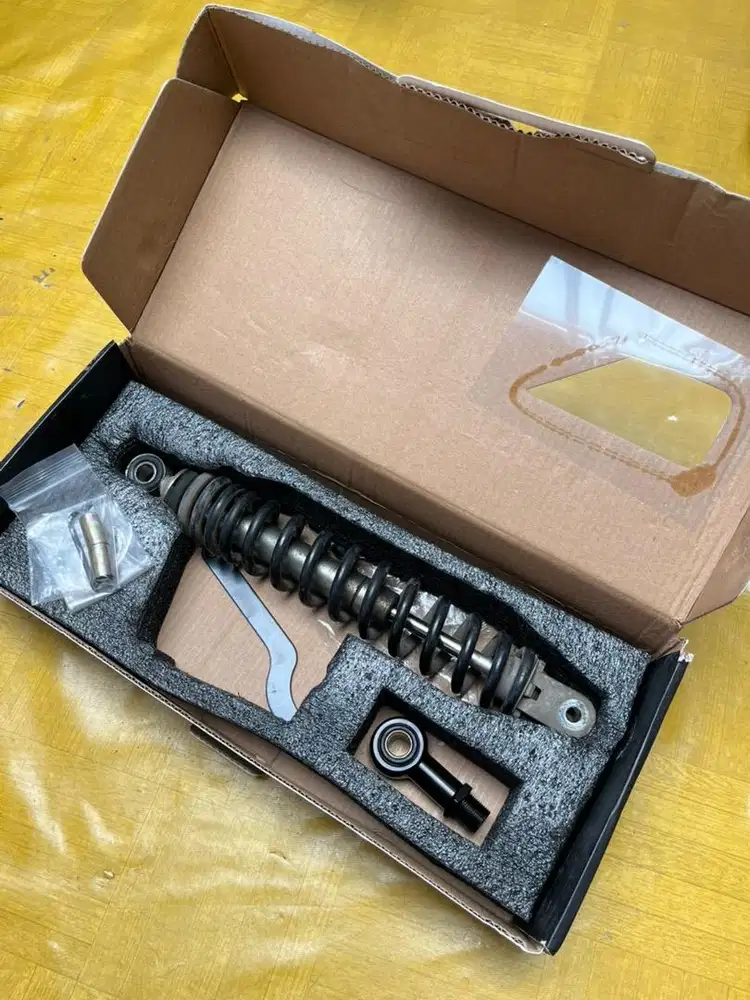 Shockbreaker Motor Bekas – Kondisi Bagus, Siap Pakai (Bogor Kota)