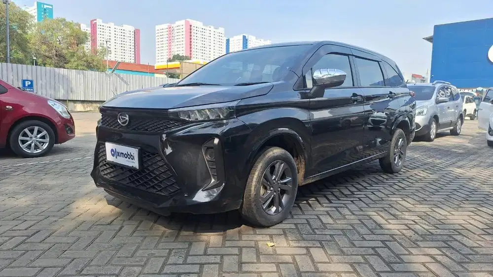 Pajak Panjang - Daihatsu Xenia 1.3 X Bensin-AT 2022