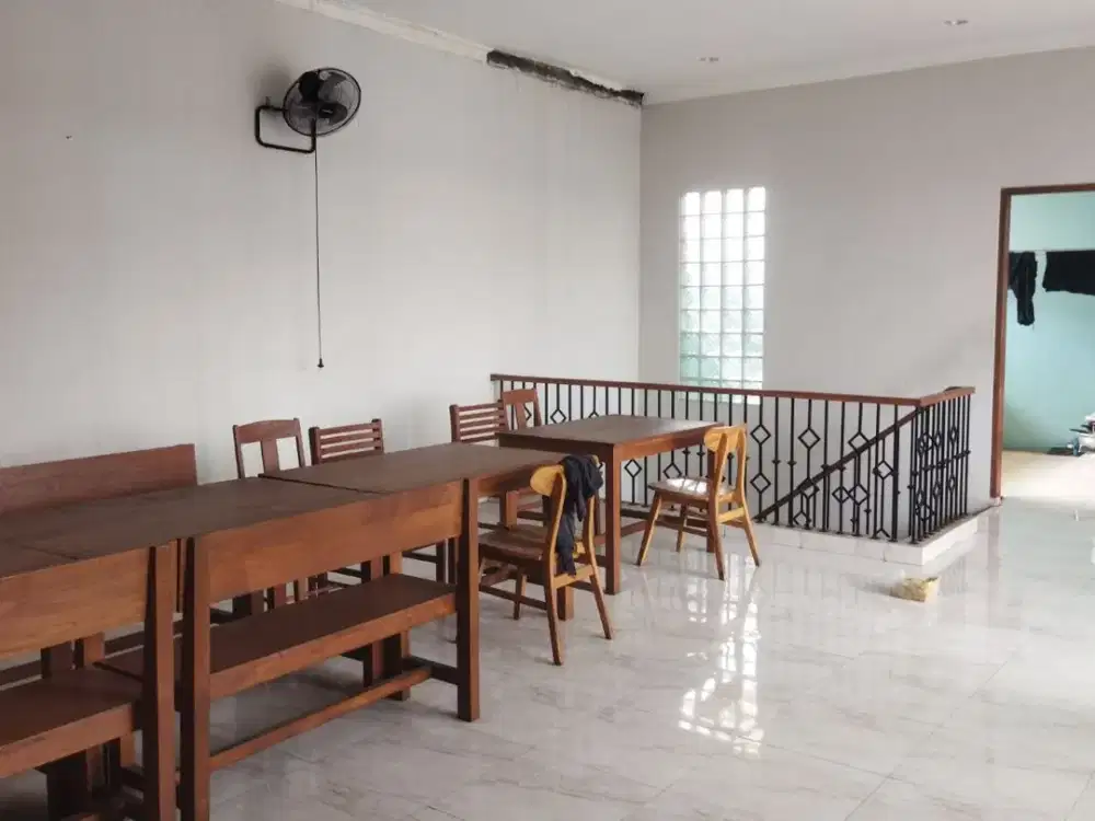 Rumah plus tempat usaha aktif dekat mikko mall di kopo bandung