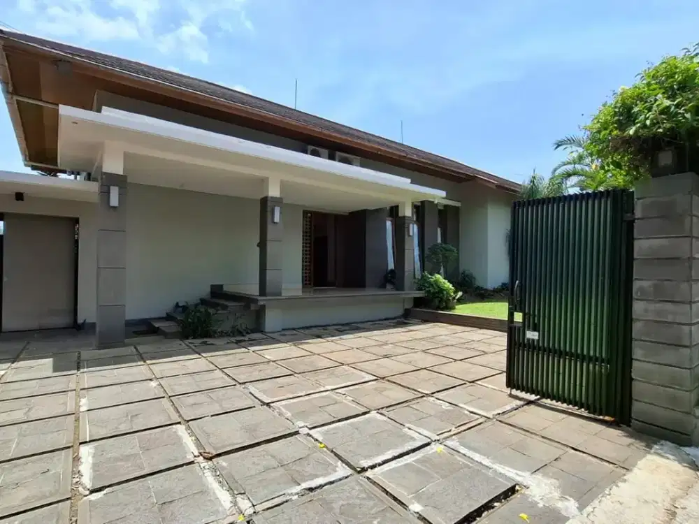 Rumah Minimalis Siap Huni Furnish di Daerah Cipaku Indah Bandung