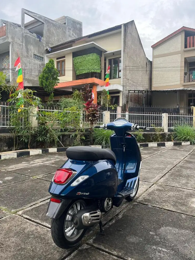 VESPA SPRINT 150 I-GET ABS FACELIFT VERY GOOD CONDITION