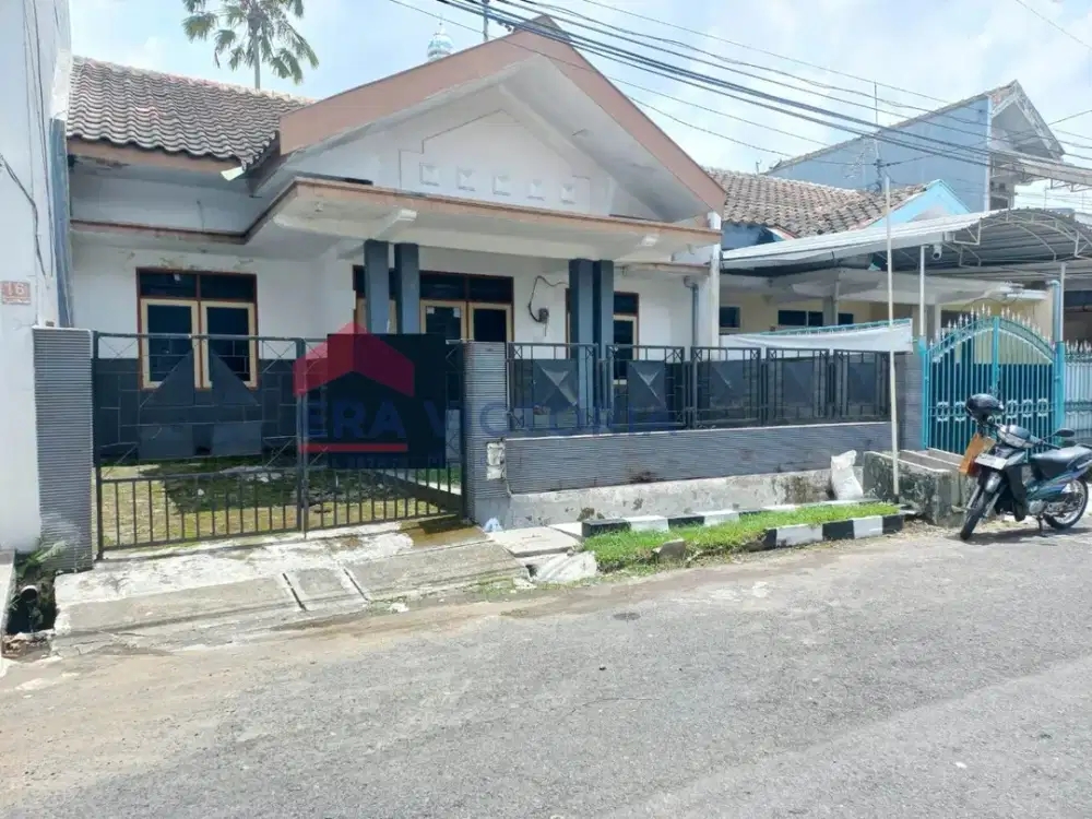 Rumah Strategis Dalam Perumahan Sulfat Ada Gudang & Akses Mudah ke Segalanya