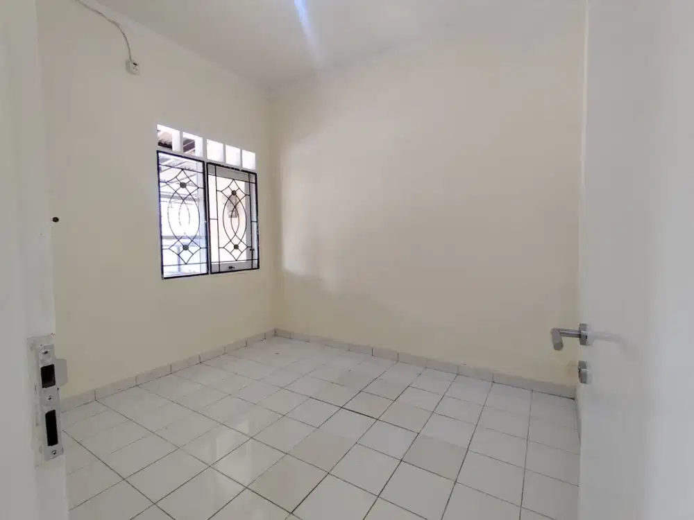 Rumah 13 Mnt ke Gerbang Tol Pondok Ranji Siap Huni Dibantu KPR J-37830