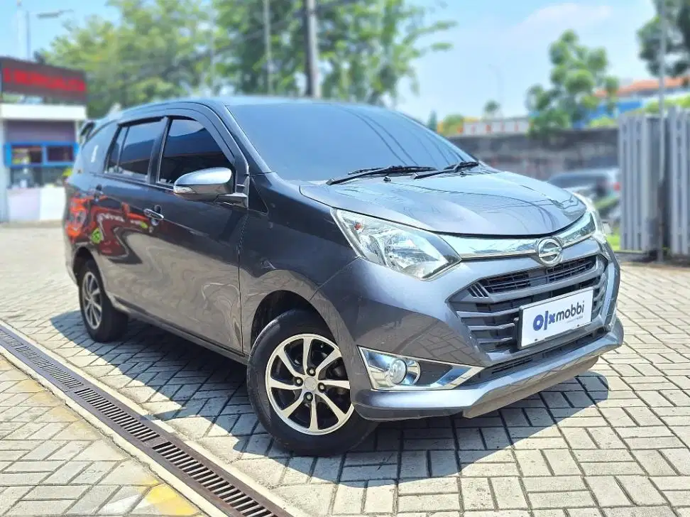LOW DP Daihatsu Sigra 1.2 R Bensin-MT 2019 FFD