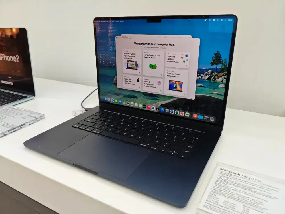 Promo Cicilan MacBook Air M4 (15 inci)