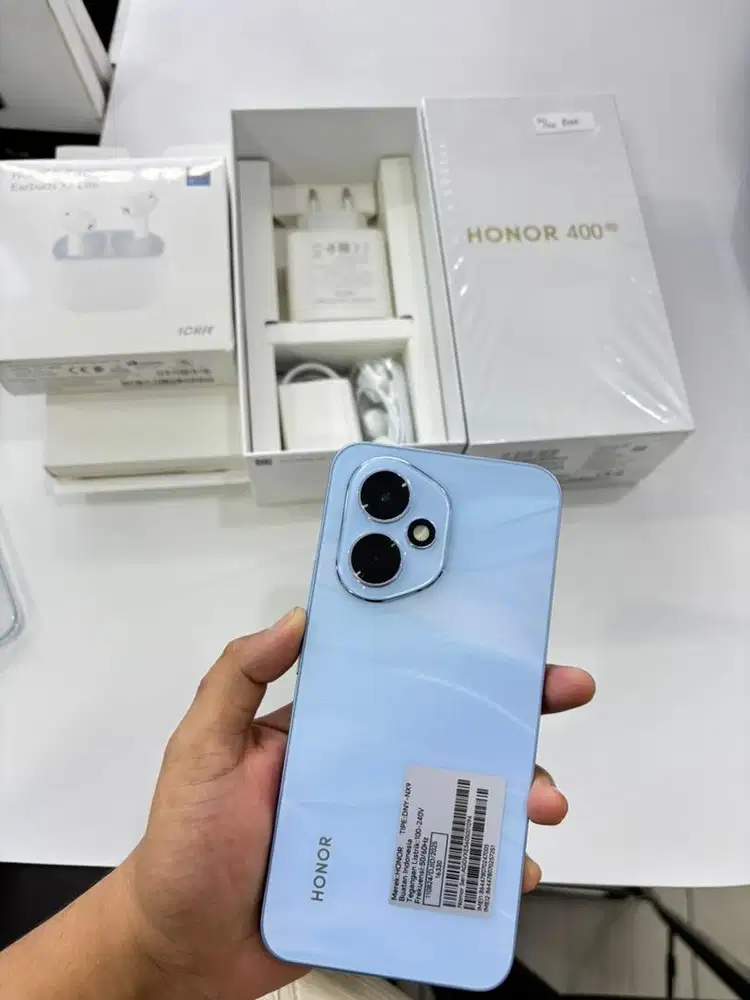 HONOR 400 5G RAM 12/512GB PALING BANYAK DICARI