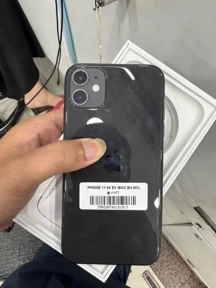 SECOND IPHONE 11 64GB IBOX
