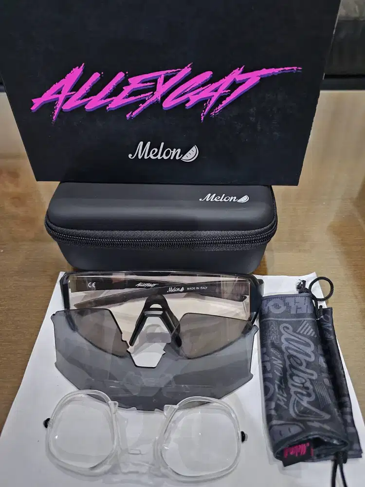 Sunglasses KacaMata Melon Original.