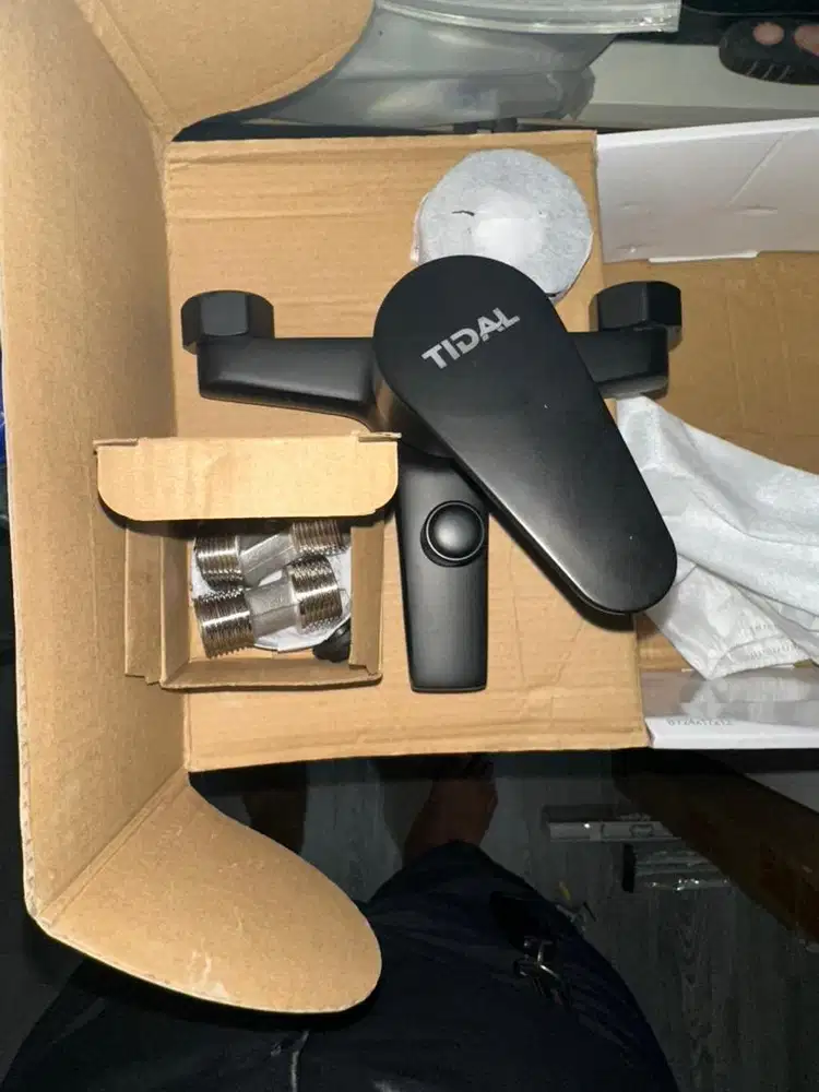 Kran shower hot & cold