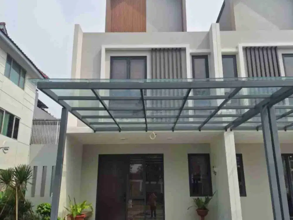 Rumah Bagus Inden 2 1/2 lantai Deluxe Type Victoria Park Tangerang