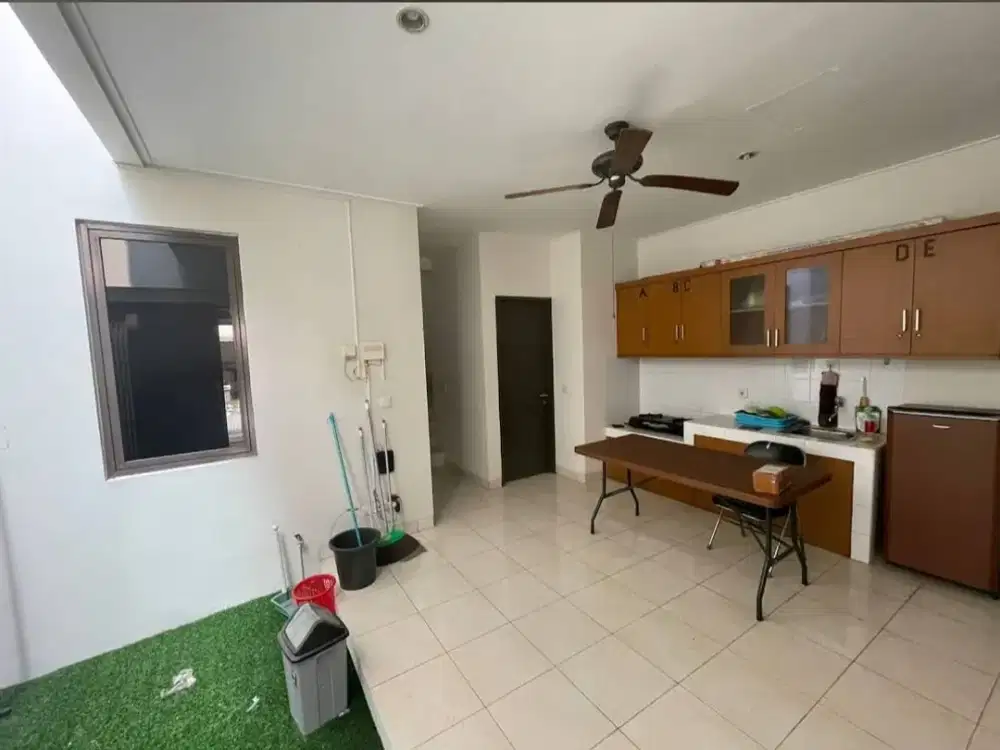 DIJUAL BU RUMAH KOST RAPIH TERAWAT DAN FULL FURNISHED DI FORESTA STUDENTO BSD