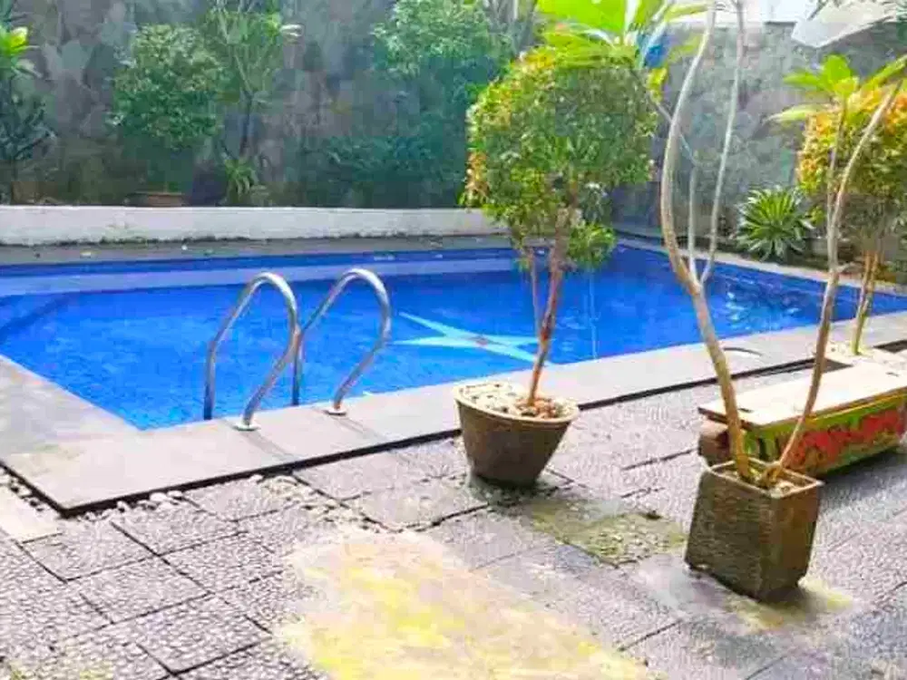 Dijual Rumah 3 Lantai dgn Kolam Renang Pribadi di Pekayon Ragunan Pasar Minggu Jakarta selatan