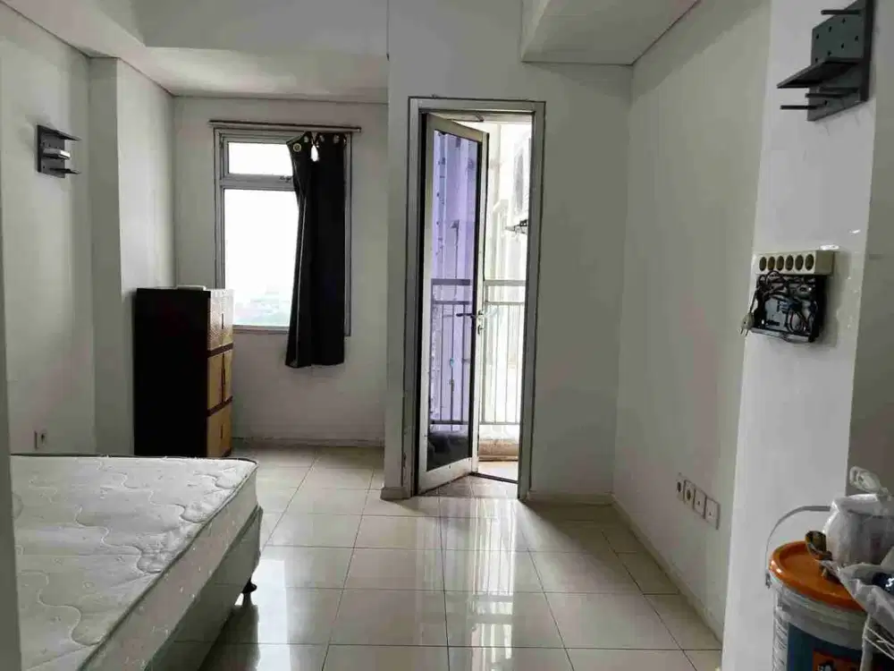 di sewakan studio apartement green lake sunter kosongan