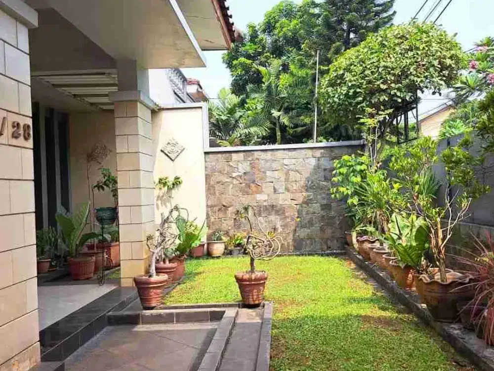 rumah asri dalam cluster sektor 1 bintaro jaya