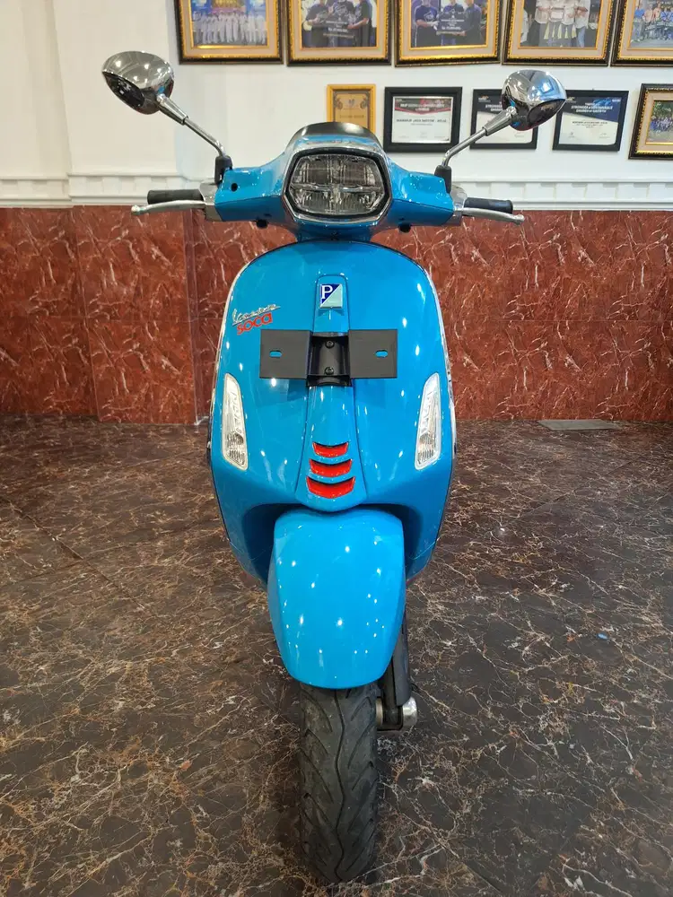 HUB IMA DP RINGAN , VESPA SPRINT 150 ABS 2022 ~ LIKE NEW KM LOW