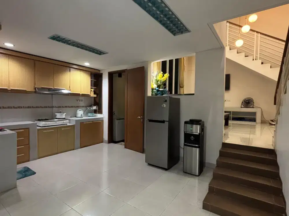 Rumah Rapih Siap Huni Split Level The Green Blossom Ville BSD City