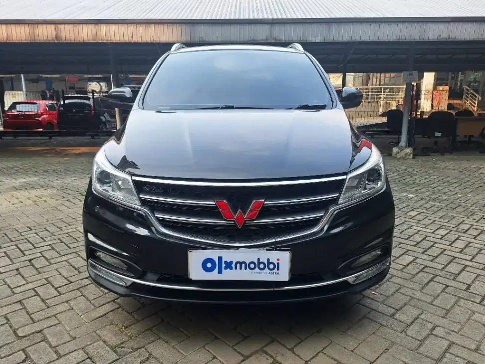 DP MURAH Wuling Cortez 1.8 C Bensin-AT 2018 CVOEB