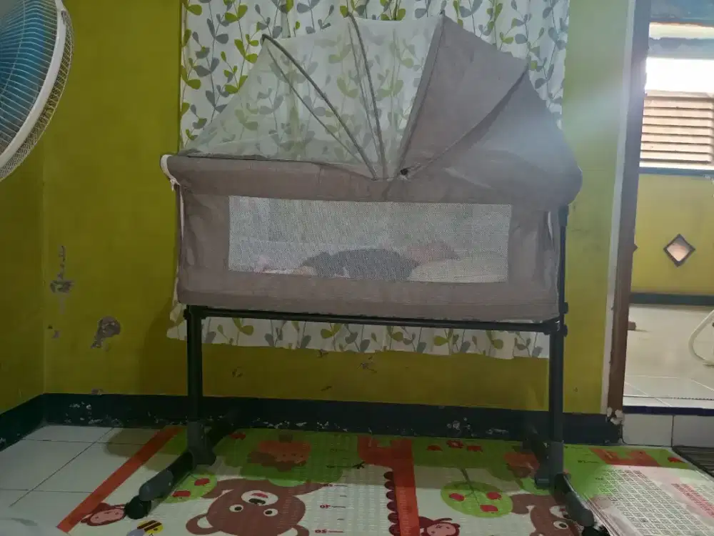 Tempat tidur bayi 6 multifungsi