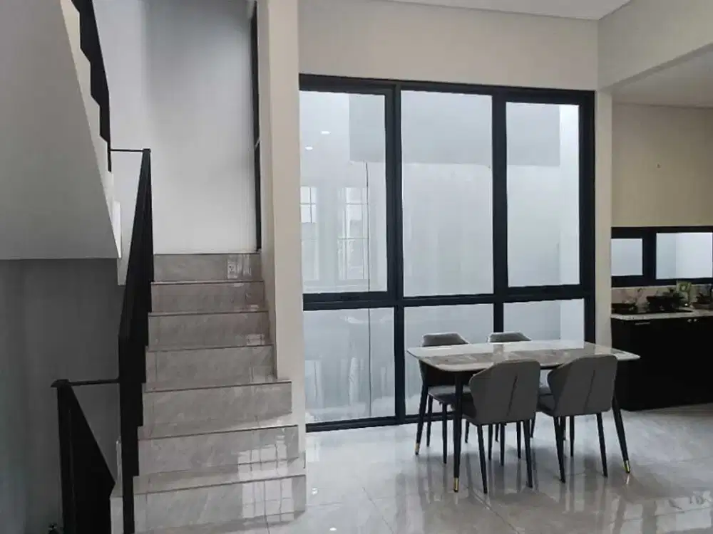 Greenwich Park Cluster Aether BSD City dekat sportclub