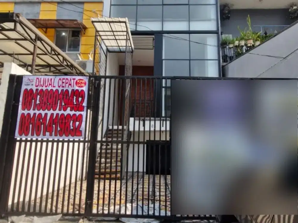 RUKO 4 LANTAI DI JL MANGGA