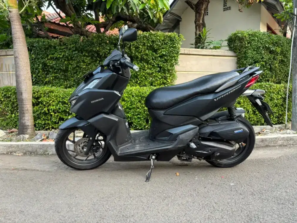 Honda Vario 160 DKI 2023 pajak panjang mesin gress km rendah