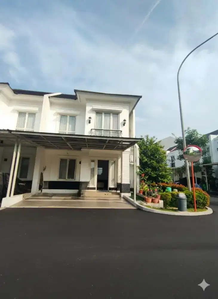 Rumah klasik modern grand wisata bekasi