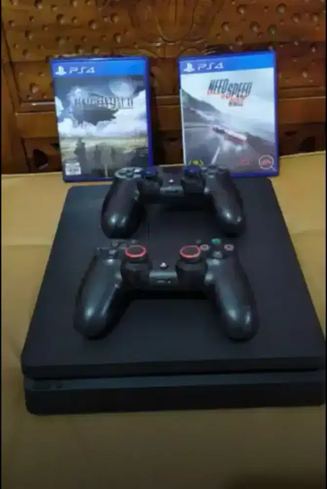 PS4 SLIM CUH-2218B  1TB, FW13.0