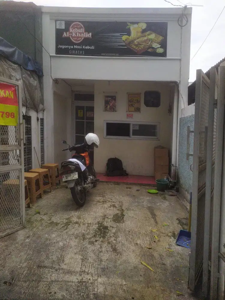 Disewakan Tempat Usaha di Ciracas