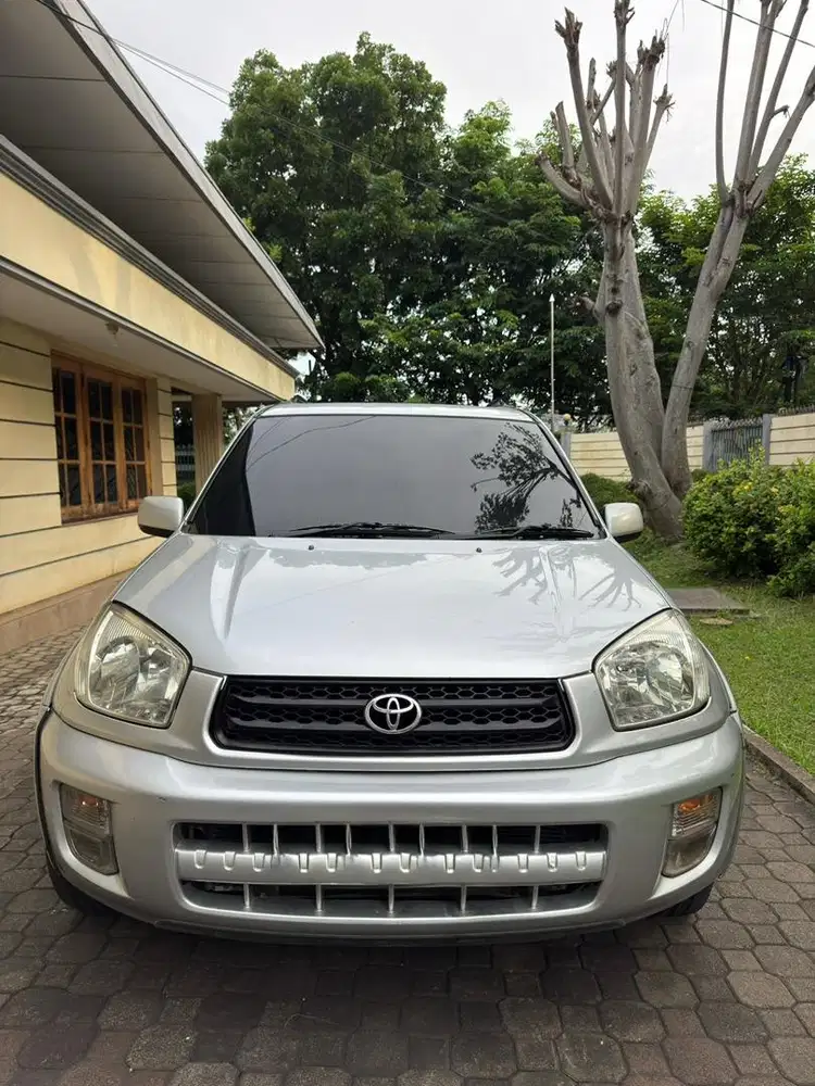 Toyota RAV4 2004 CBU 2.0 AWD