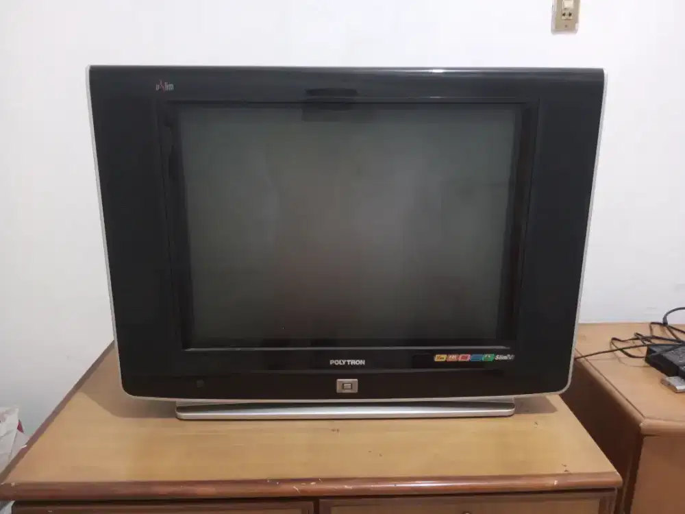 Poly tron  tv poly tron tv