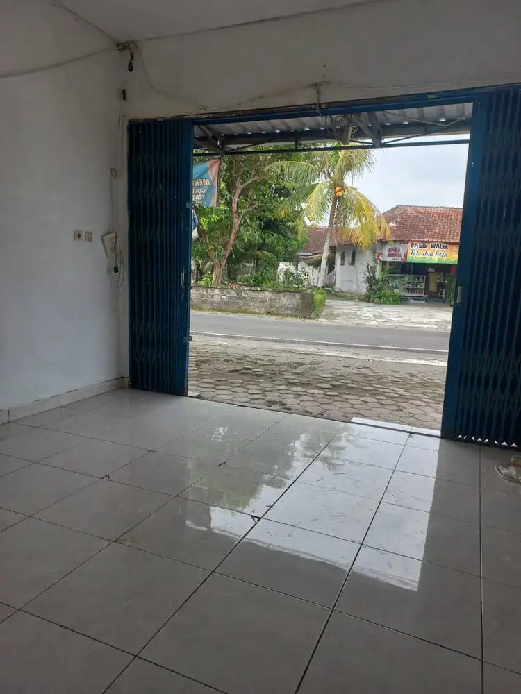 SEWA RUKO LARIS RAME MURAH DAN AMAN JOGJA YOGYAKARTA