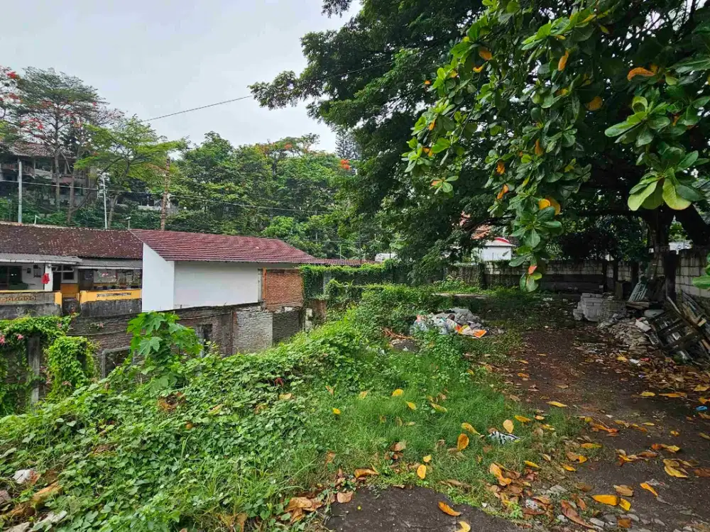 Disewakan Tanah Strategis di Pinggir Jalan Raya Gajahmungkur Dekat RS Karyadi