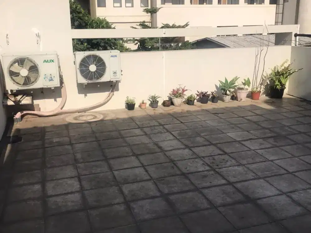 DISEWAKAN RUKO STRATEGIS DEKAT JALAN PETA