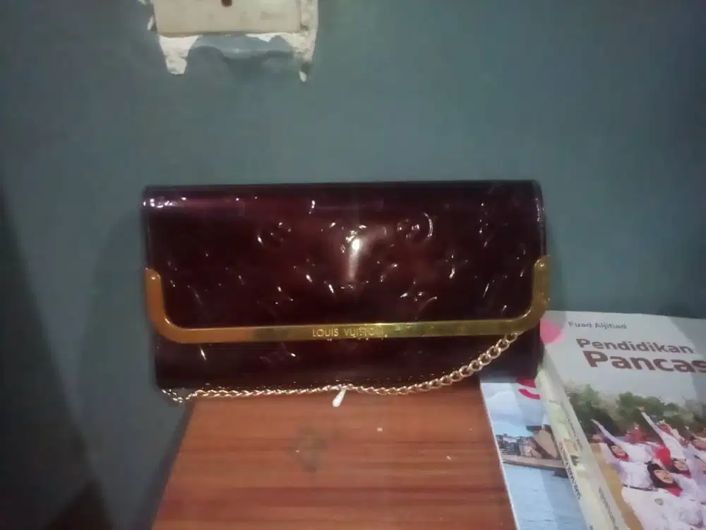 Tas masih mulus jarang di pake