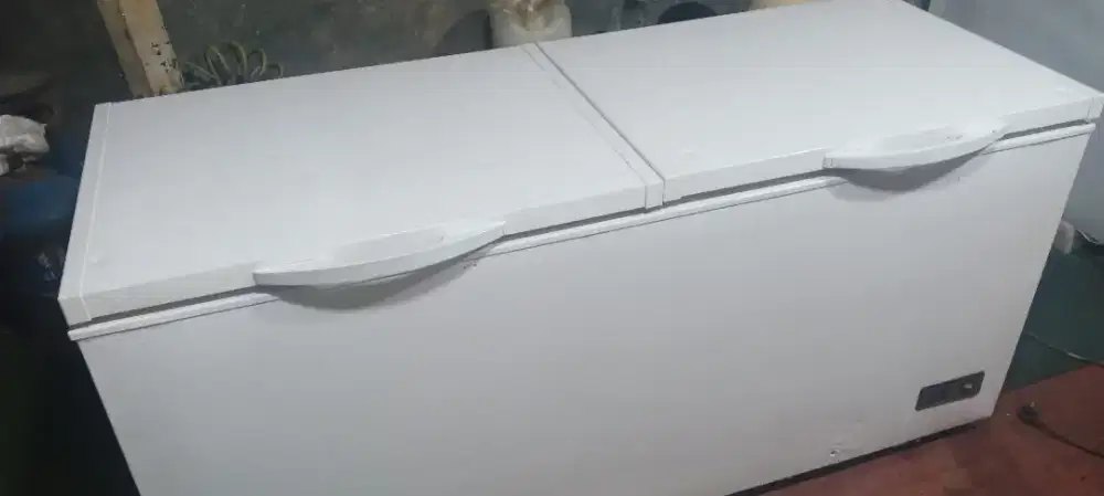 Freezer box second bekas 600 liter rsa