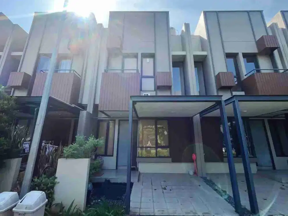 Termurah Rumah 2 Lantai Full Furnished di Tabebuya Invensihaus BSD