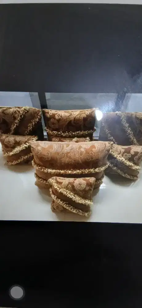 Bantal rumbai 1 pasang besar & kecil