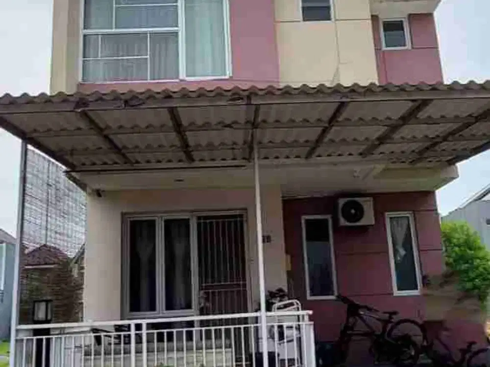 Rumah Semi Furnish dijual di Malibu Village Gading Serpong