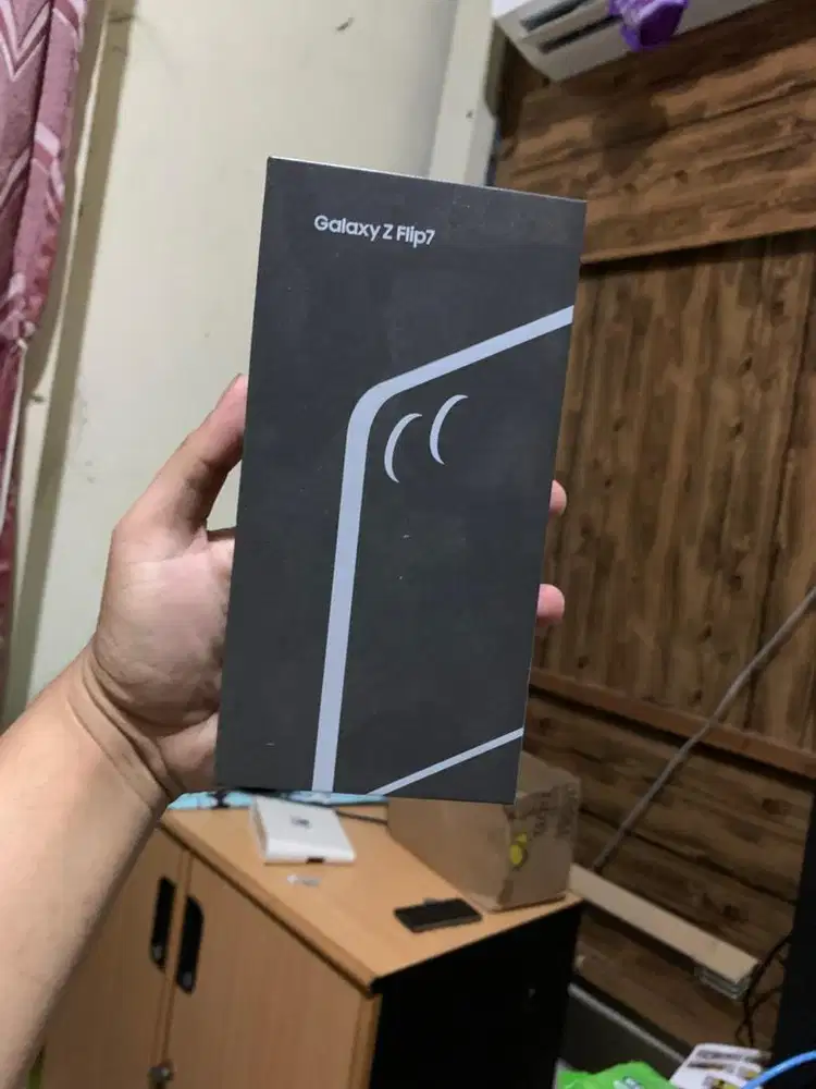 Samsung Galaxy Flip7 12/512gb