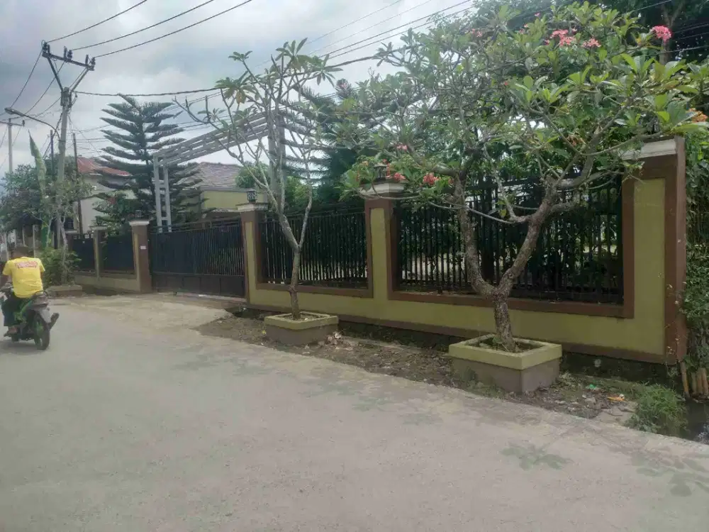 jual tanah dan kafe, kebun, kolam ikan