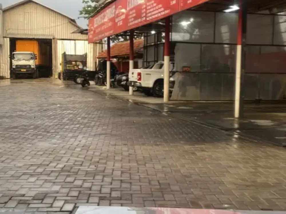 TEMPAT USAHA STRATEGIS DEKAT JALAK HARUPAT