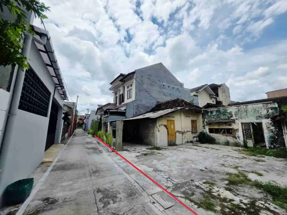 tanah bonus bangunan lama tengah kota solo lokasi penumping dekat grandmall