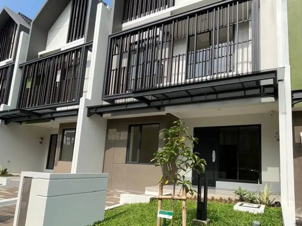 Jual Rumah Attic 3 Lantai Cluster Leonora Symphonia Gading Serpong Tangerang