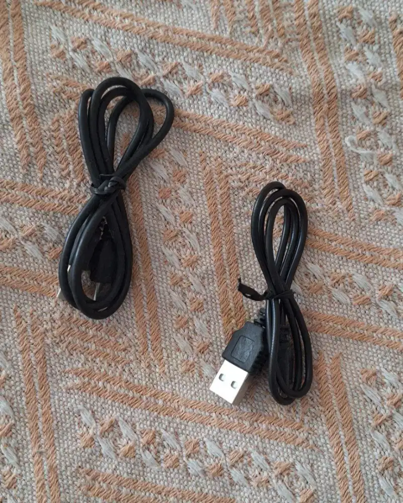 PRELOVED Kabel Data USB to micro USB